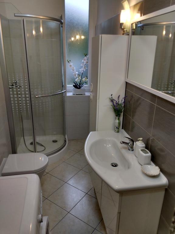 Apartment Milevoj Koromačno 外观 照片